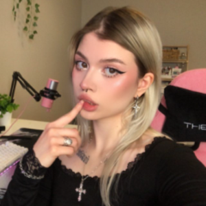 lonelybaae