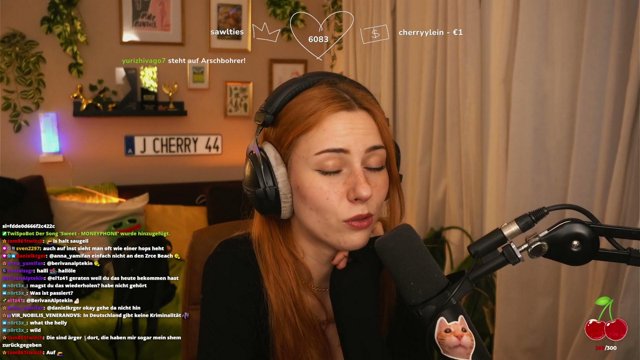 cherryylein live stream