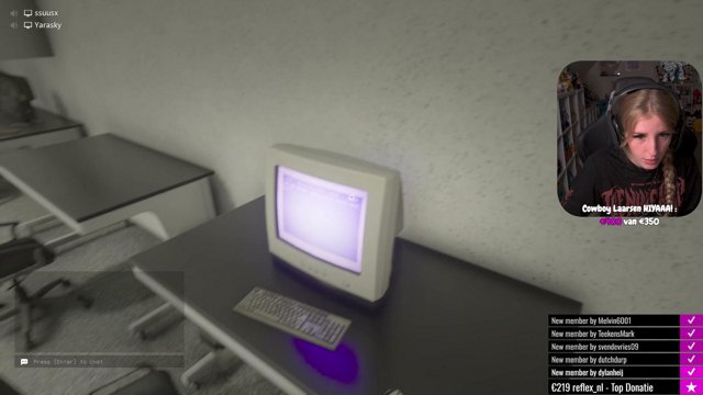 ItismeSuus live stream