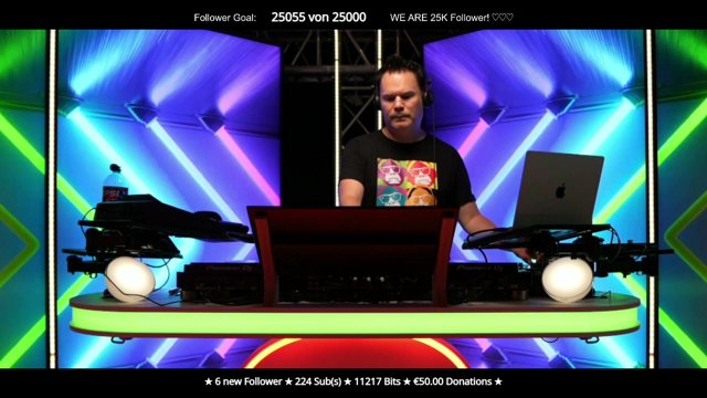 DEEJAYFAMILY live stream